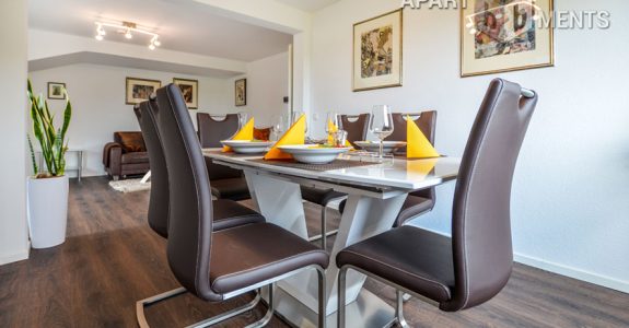 12-Esszimmer